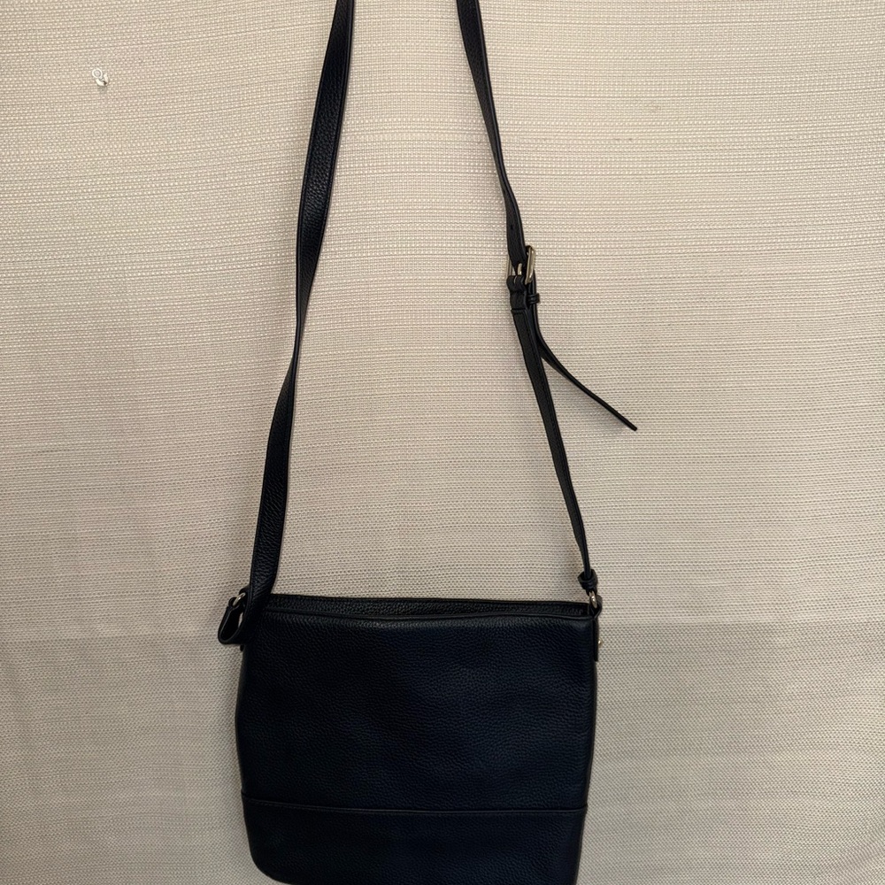 Kate Spade Elegant Black Crossbody Bag - Picture 3 of 3